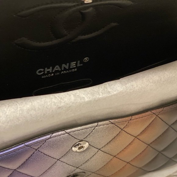 Chanel 21A Classic Flap Bag Ombre Black Limited Edition - Picture 8 of 9